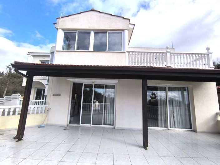 Image No.2-3 Bed Villa for sale