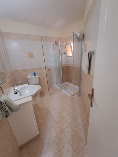 Image No.21-2 Bed Apartment for sale