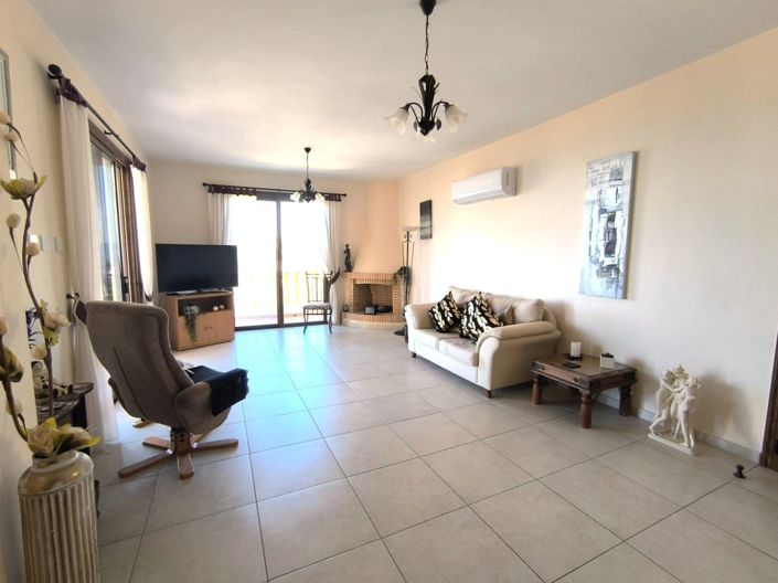 Image No.4-4 Bed Villa for sale