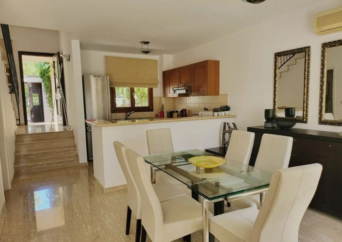 Image No.3-3 Bed Villa for sale