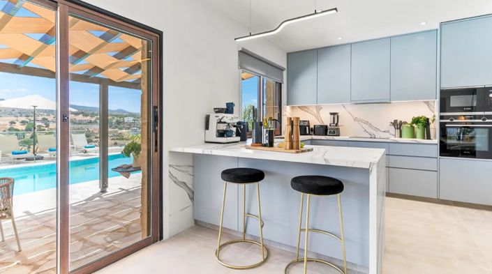 Image No.10-5 Bed Villa for sale