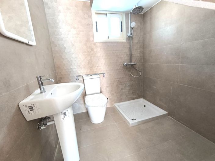 Image No.7-3 Bed Villa for sale