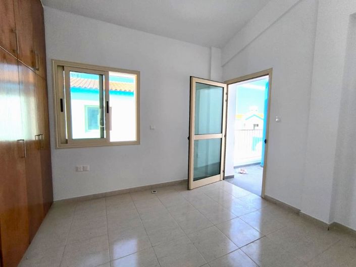 Image No.7-3 Bed Villa for sale