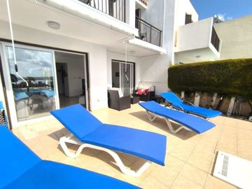 Town House For Sale  in  Peyia - Coral Bay
