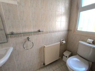 Town House For Sale  in  Peyia - Coral Bay