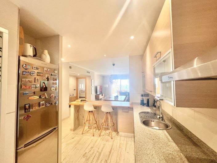 Image No.4-2 Bed Apartment for sale