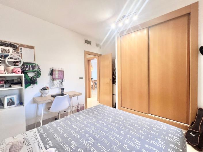 Image No.11-2 Bed Apartment for sale