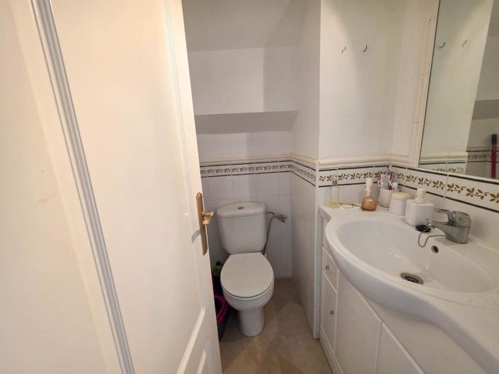 Image No.9-3 Bed Townhouse for sale