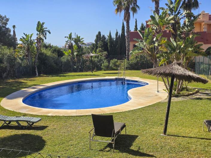 Image No.12-3 Bed Townhouse for sale