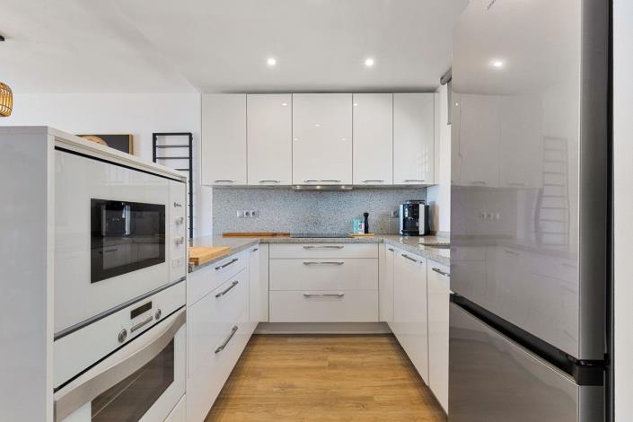 Image No.4-2 Bed Apartment for sale