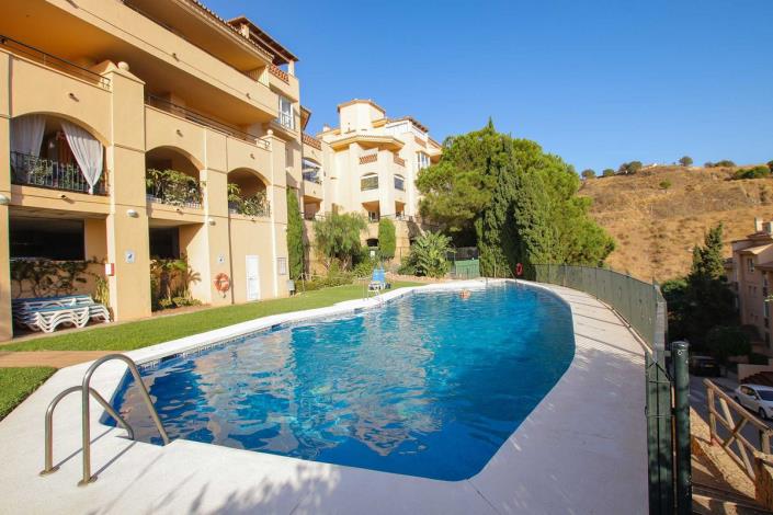 Image No.12-2 Bed Apartment for sale