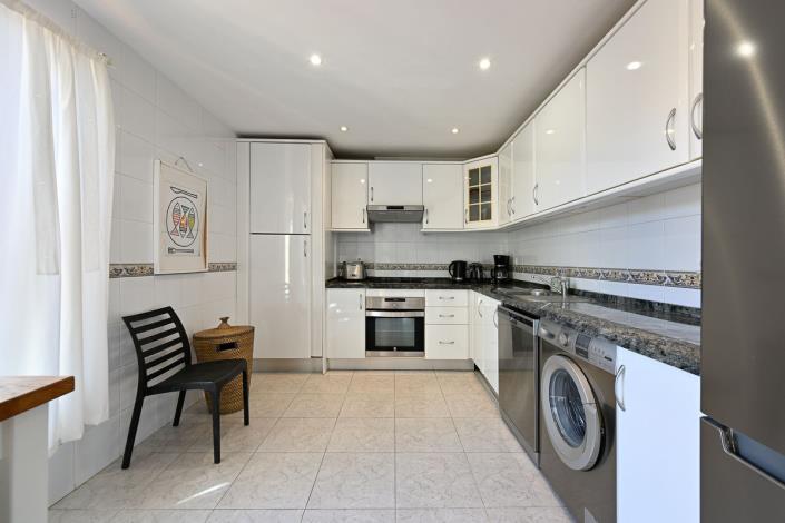 Image No.4-Maison de ville de 4 chambres à vendre à Calahonda