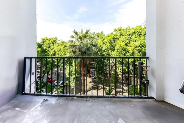 Image No.19-3 Bed Apartment for sale