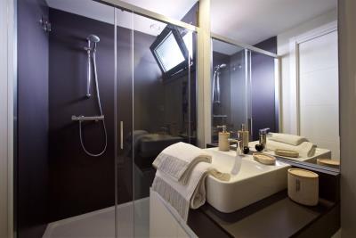 13-5fd73dea700db77384c091ca9818b1a9