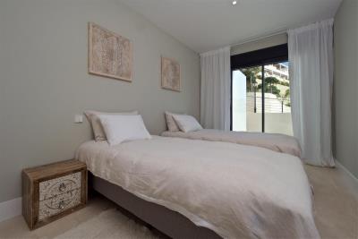 14-d70dc3102c00d7be0e872dfe1c1f86d7