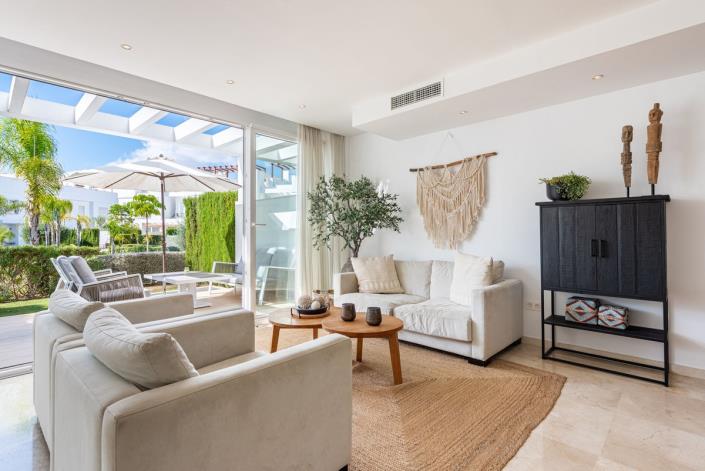 Image No.2-3 Bed Townhouse for sale