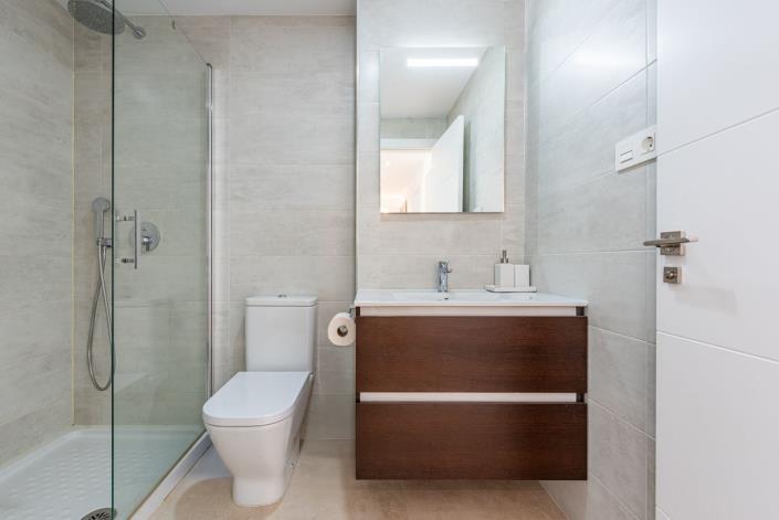 Image No.7-3 Bed Townhouse for sale