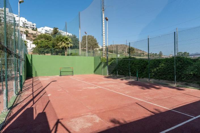 Image No.14-3 Bed Apartment for sale