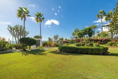 12-53013098fcab6c38b1379cd33298e050