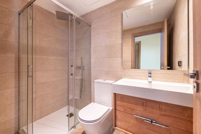 Image No.14-3 Bed Apartment for sale