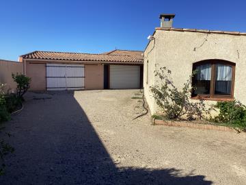 Garaging-and-Parking