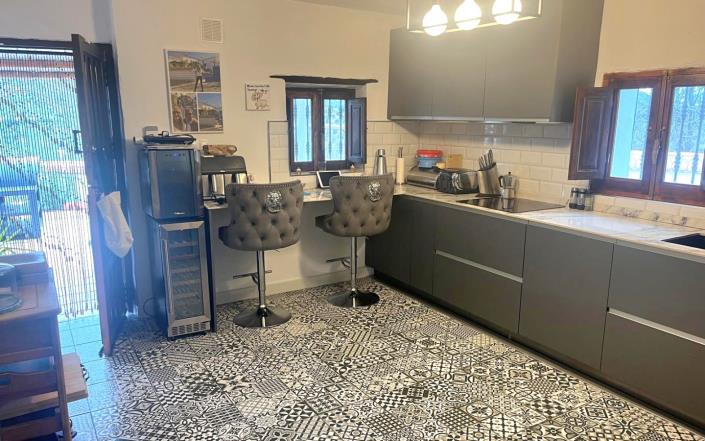 Image No.21-4 Bed Cortijo for sale