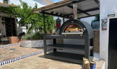 Outdoor-kitchen-2