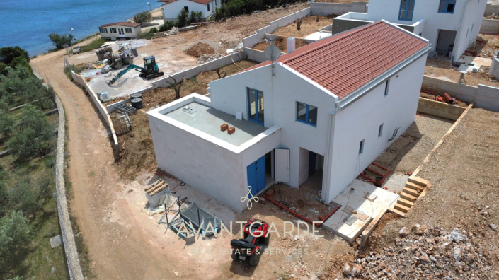 Image No.11-3 Bed Villa for sale