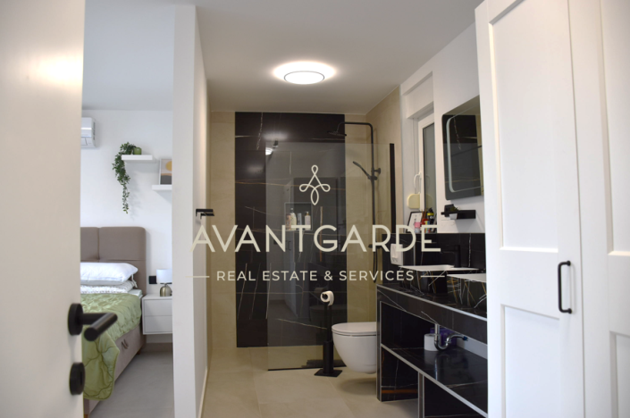 Image No.7-Maison de 4 chambres à vendre à Jasenice