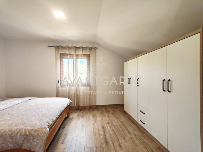 Image No.41-Maison de 5 chambres à vendre à Obrovac