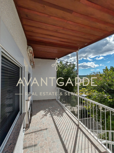 Image No.10-Maison de 5 chambres à vendre à Obrovac