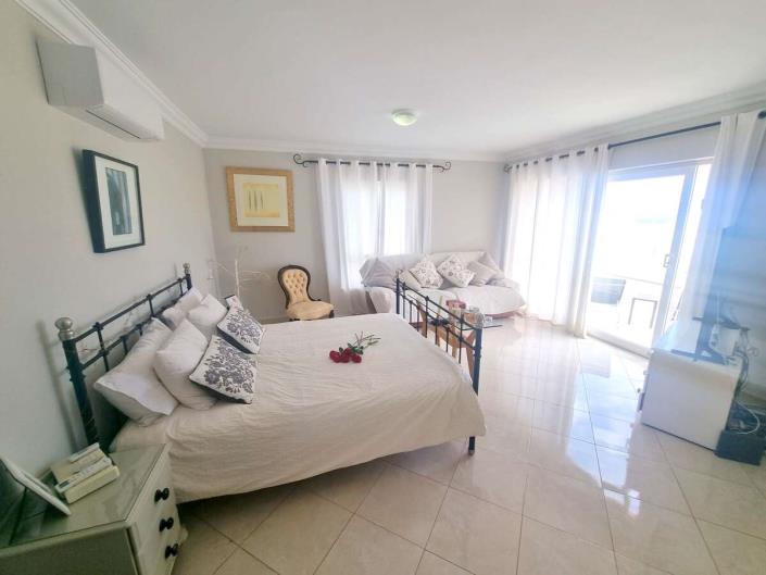 Image No.4-3 Bed Villa for sale