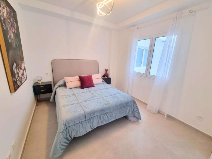 Image No.28-3 Bed Apartment for sale