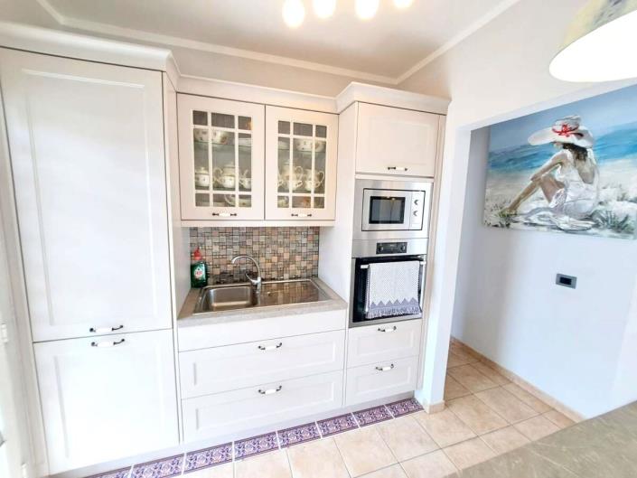 Image No.9-3 Bed Bungalow for sale