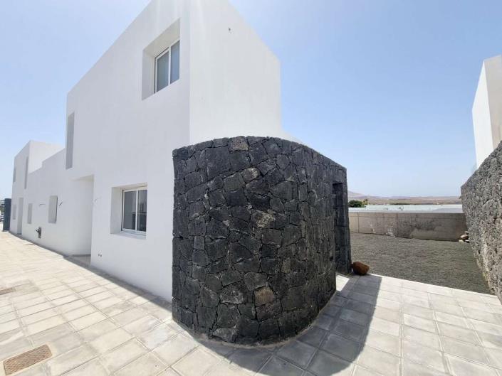 Image No.16-3 Bed Duplex for sale