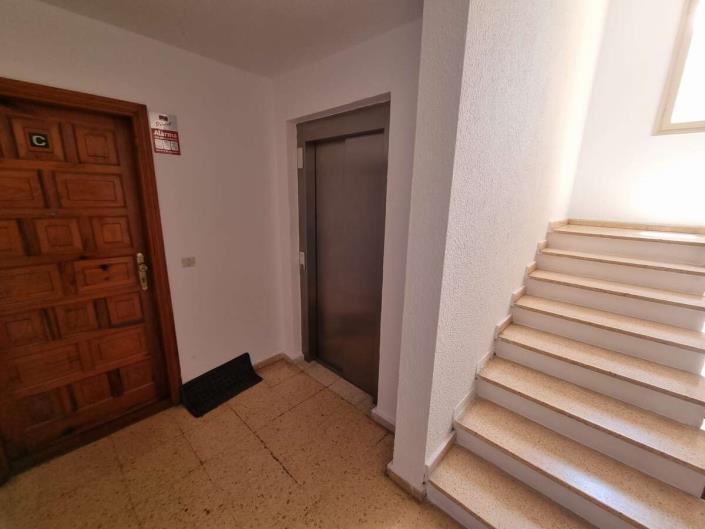 Image No.15-4 Bed Apartment for sale