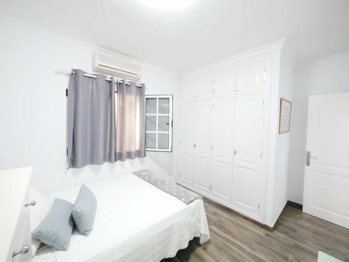 Image No.14-4 Bed Apartment for sale