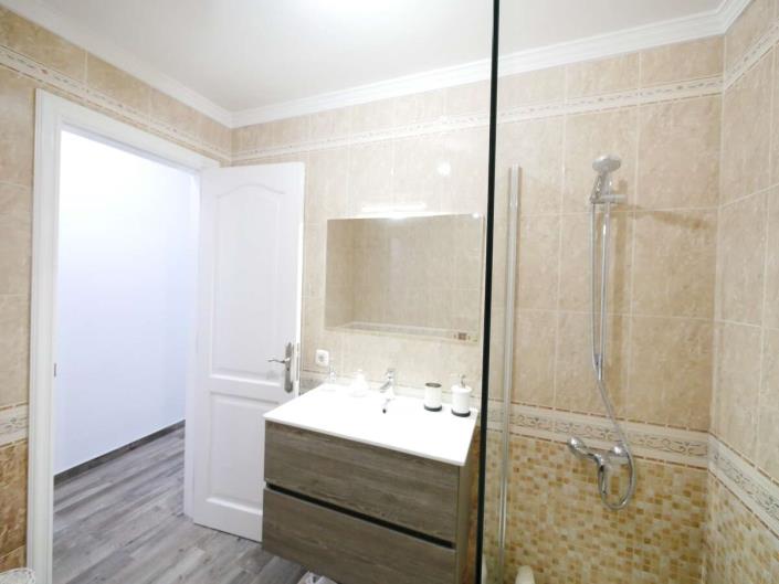 Image No.16-4 Bed Apartment for sale