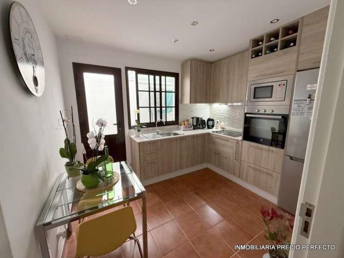 Image No.10-2 Bed Apartment for sale