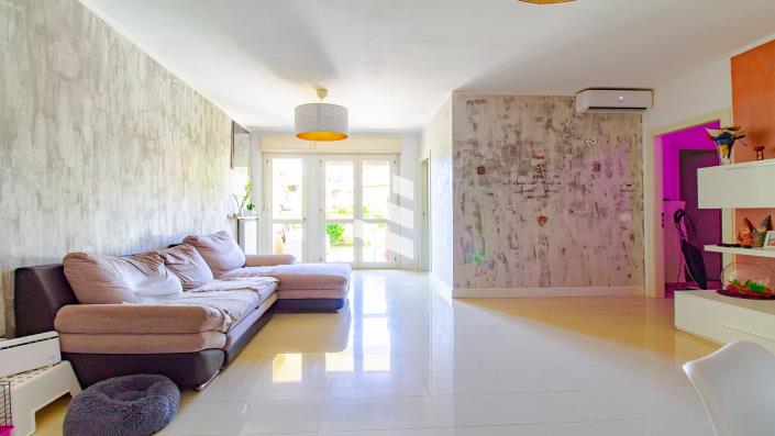 Image No.3-3 Bed Apartment for sale