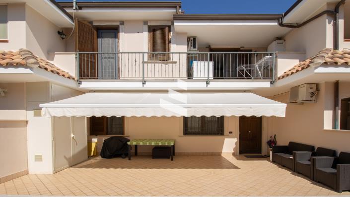 Image No.17-2 Bed Cottage for sale