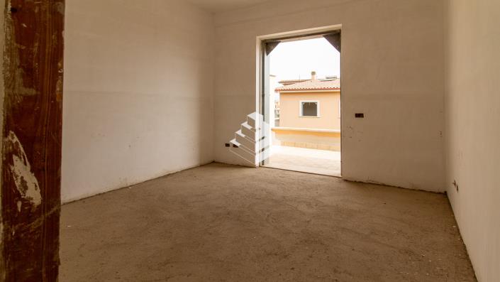 Image No.12-4 Bed Semi-Detached for sale