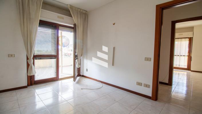 Image No.27-2 Bed Apartment for sale