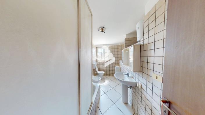 Image No.11-3 Bed Apartment for sale