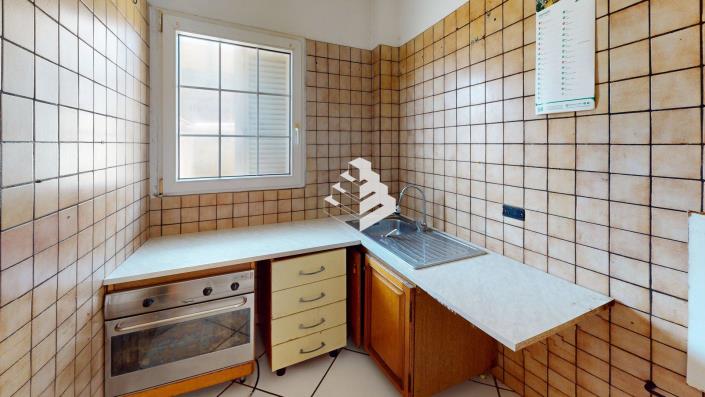 Image No.9-3 Bed Apartment for sale