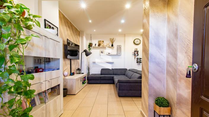 Image No.5-Chalet de 2 chambres à vendre à Aprilia