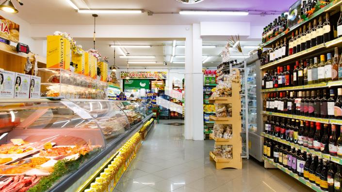 Image No.14-3 Bed Commercial for sale