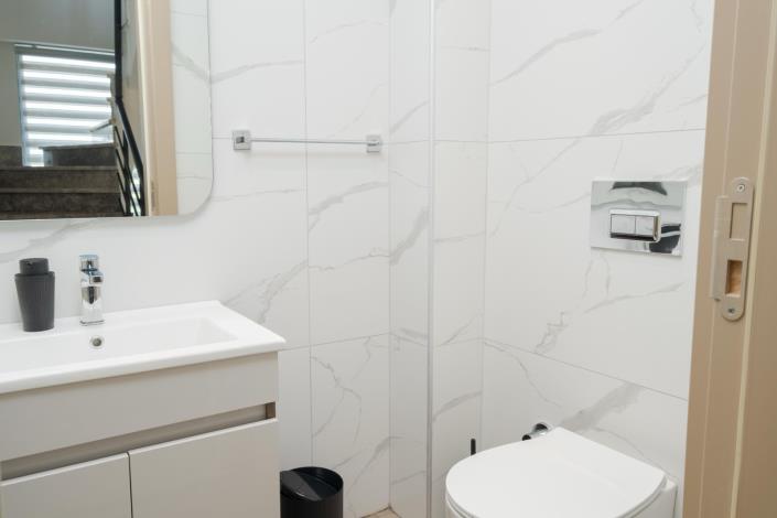 Image No.17-3 Bed Villa for sale