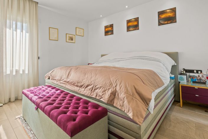 Image No.20-3 Bed Villa for sale