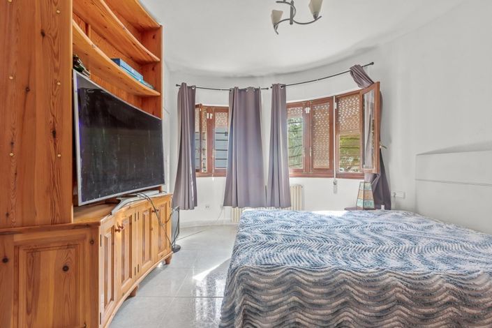 Image No.25-6 Bed Villa for sale